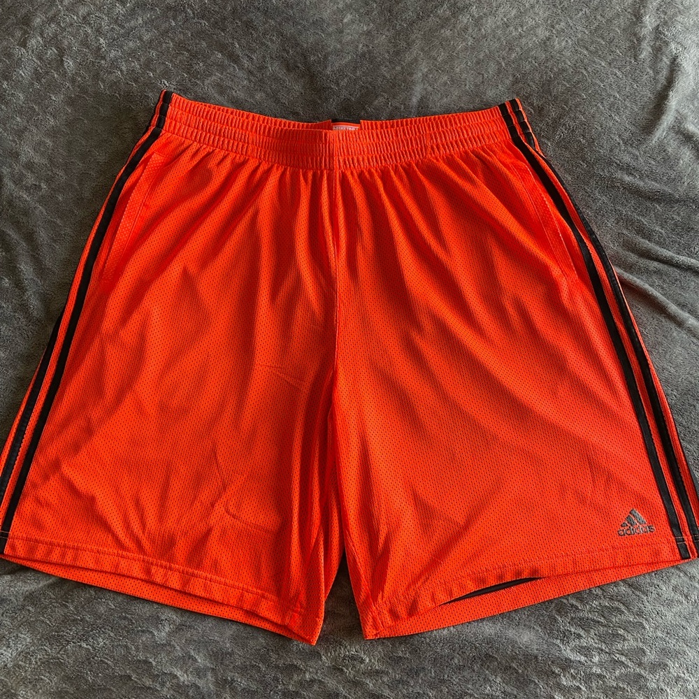 Adidas basketball shorts XXL